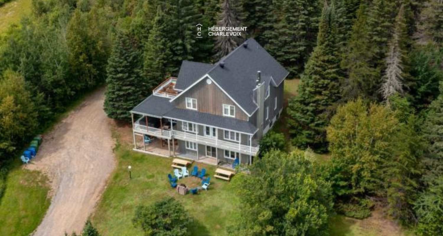 ATM-279 - Inviting Villa with breathaking views: Perfect for gatherings and exploring beautiful Charlevoix!
